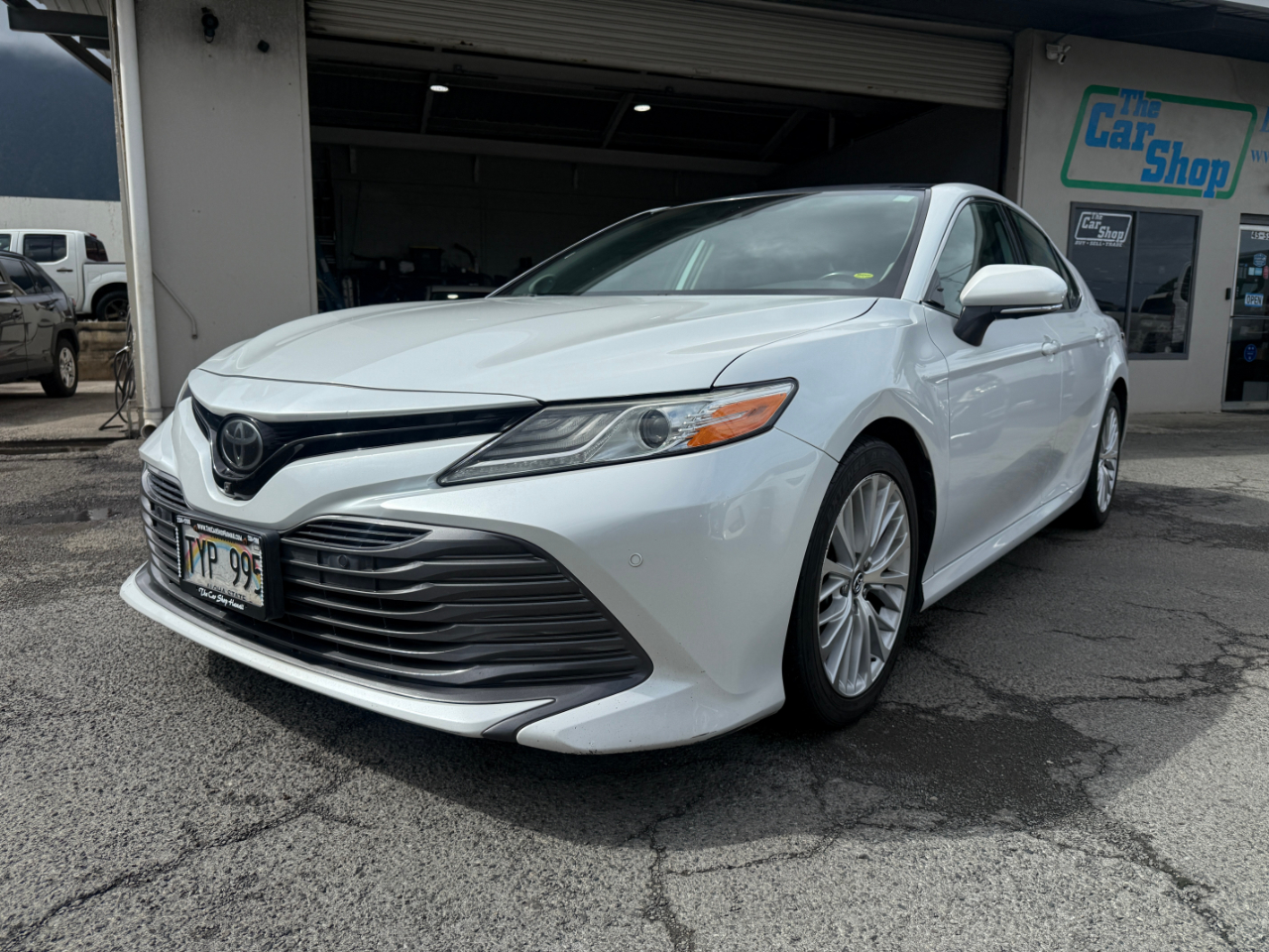 Toyota Camry XLE V6 2020