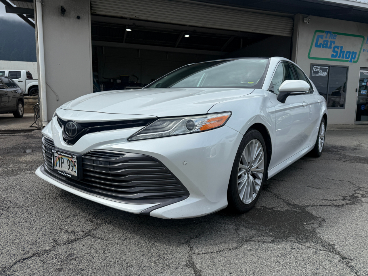 Toyota Camry XLE V6 2020