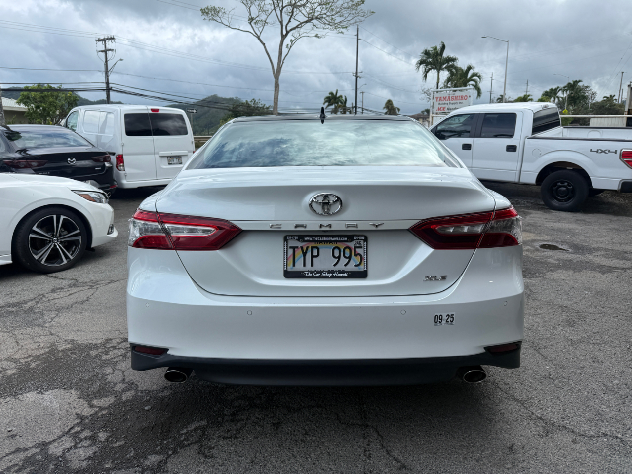Toyota Camry XLE V6 2020