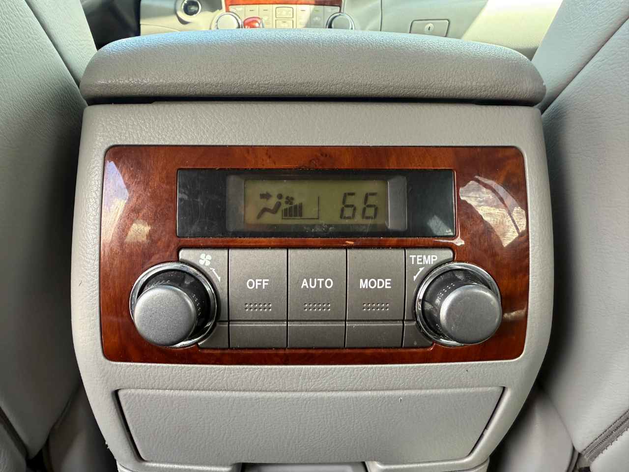 Toyota Highlander Limited 4WD 2012 Toyota Highlander Limited 4WD 2012
