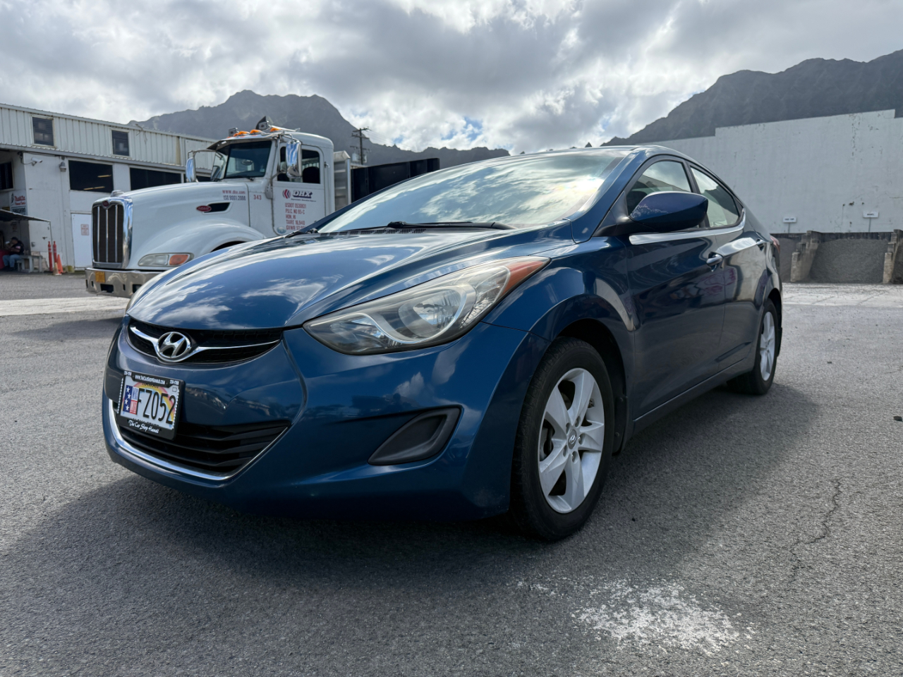 Hyundai Elantra GLS A/T 2013 Hyundai Elantra GLS A/T 2013