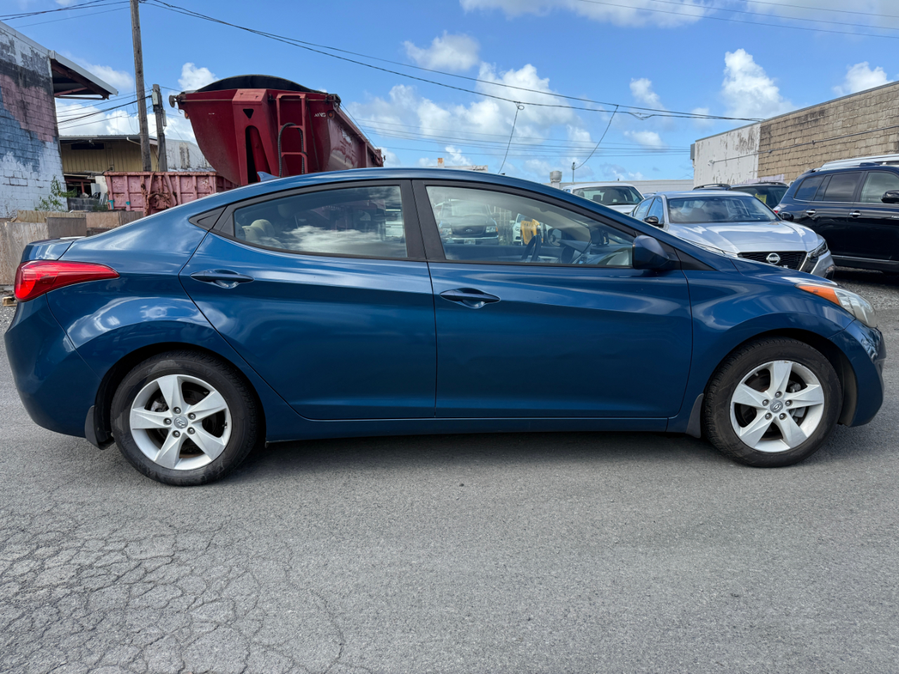 Hyundai Elantra GLS A/T 2013 Hyundai Elantra GLS A/T 2013