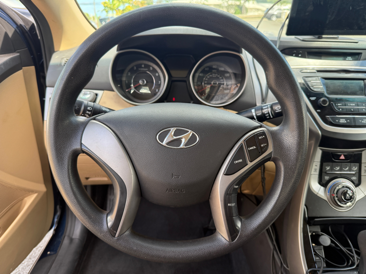 Hyundai Elantra GLS A/T 2013 Hyundai Elantra GLS A/T 2013