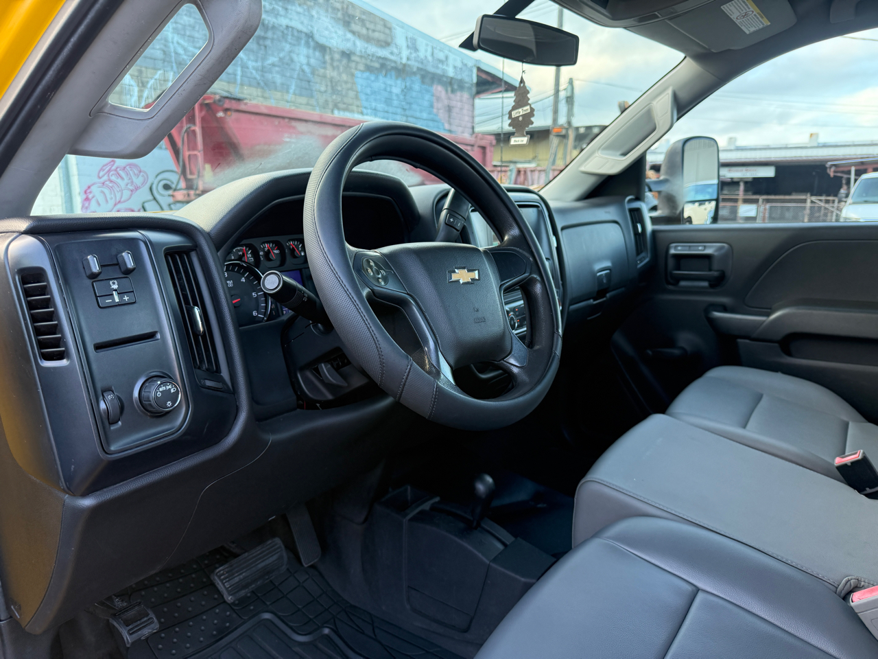 Chevrolet Silverado 3500HD Work Truck Long Box 4WD 2016