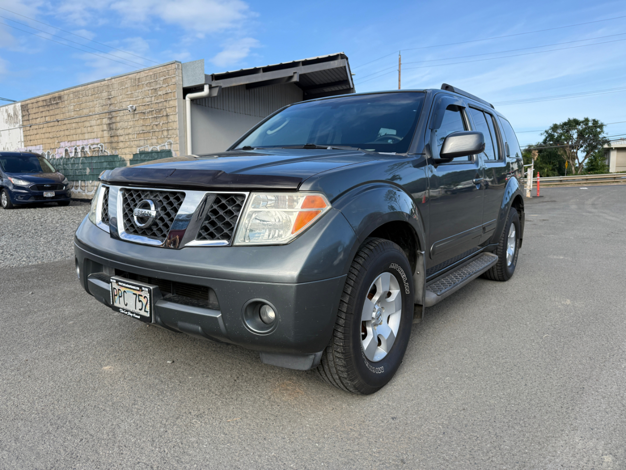 Nissan Pathfinder SE 2007