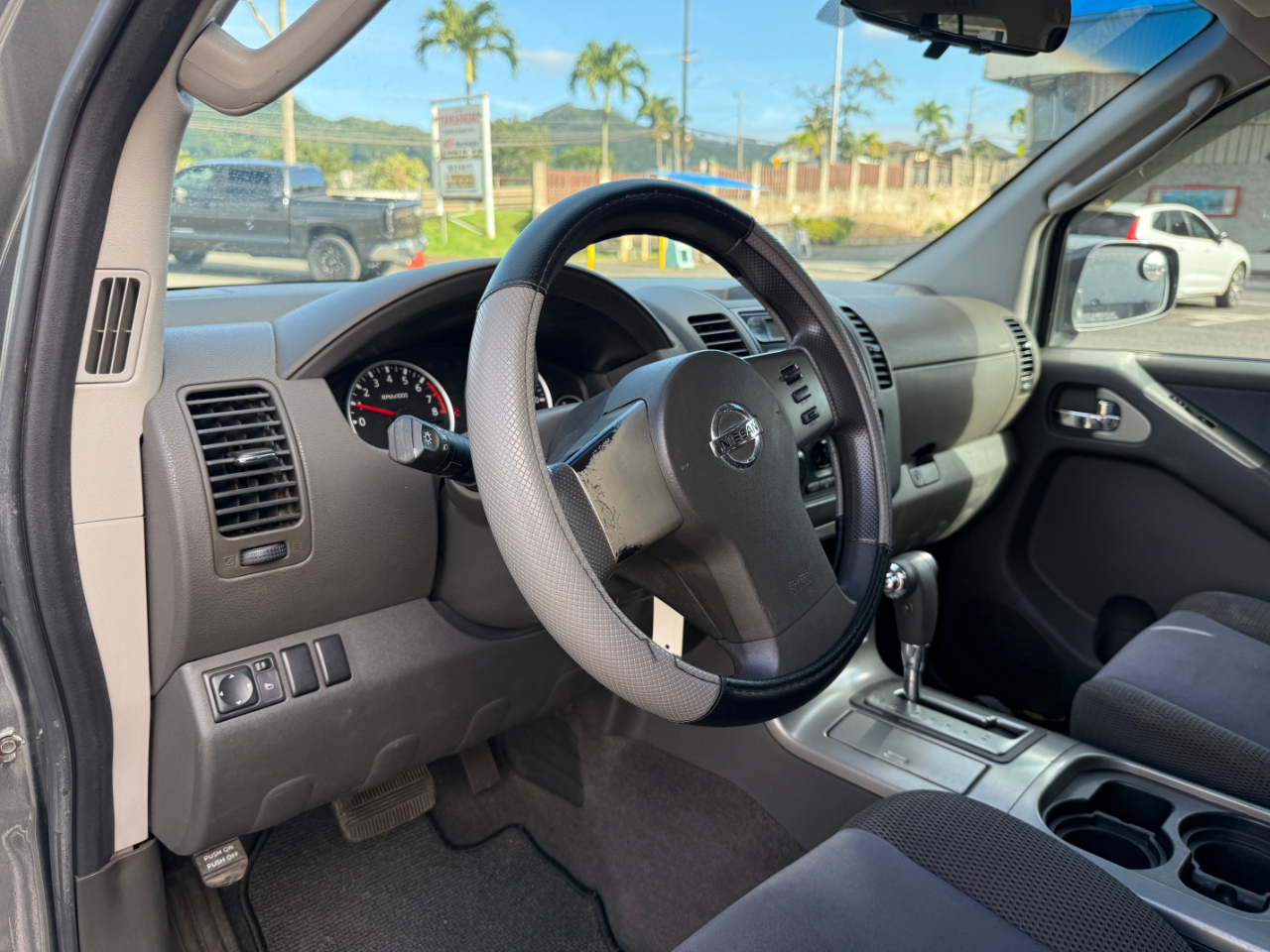 Nissan Pathfinder SE 2007