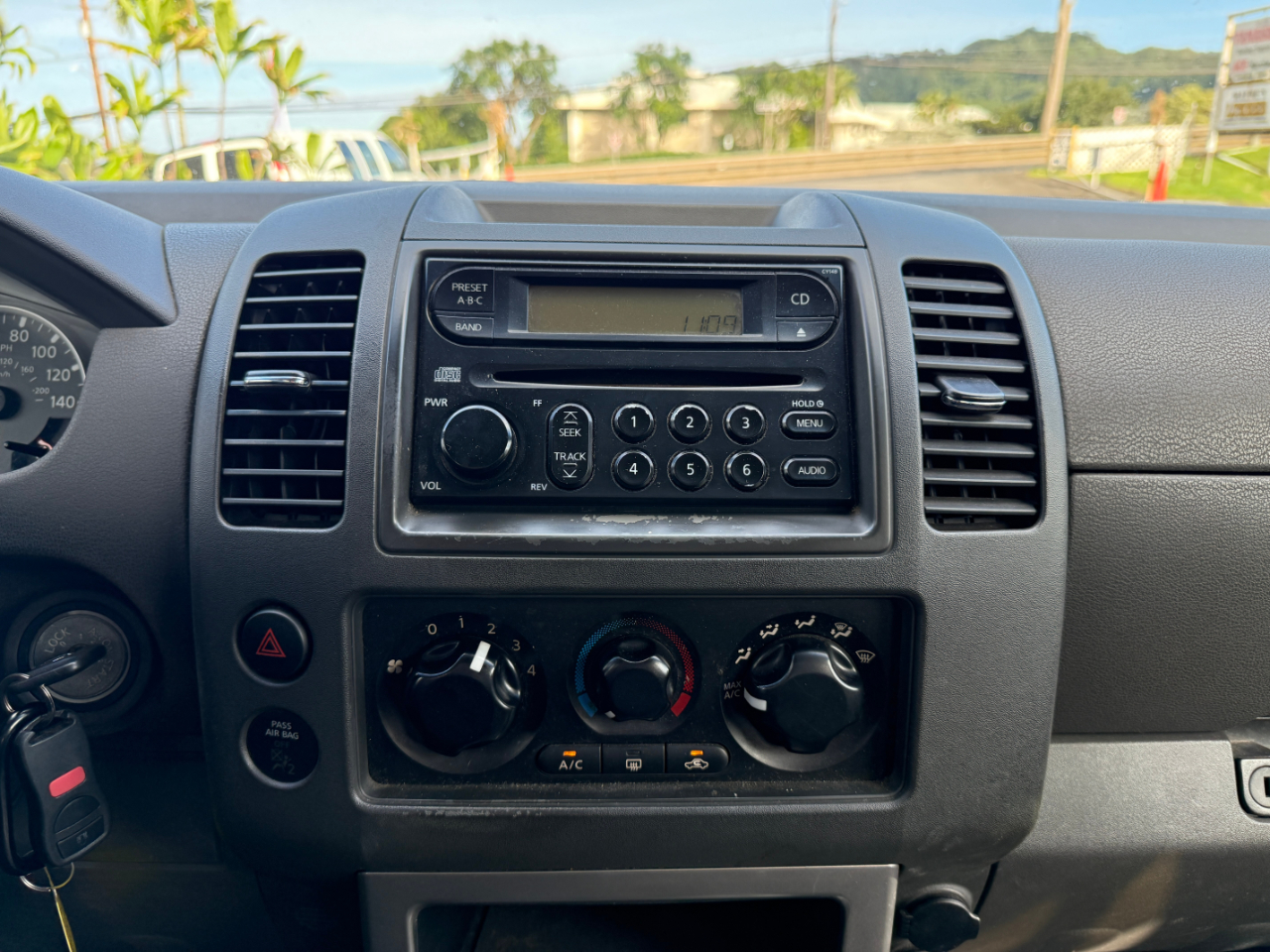 Nissan Pathfinder SE 2007