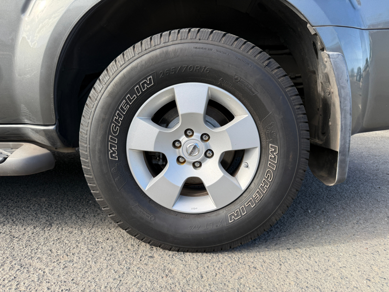 Nissan Pathfinder SE 2007