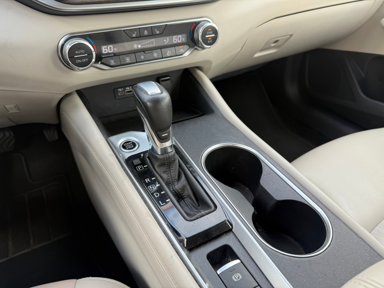 Nissan Altima 2.5 Platinum AWD 2019