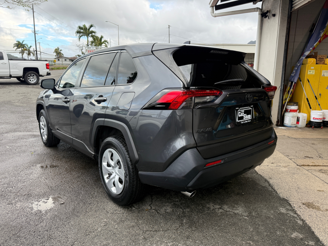 Toyota RAV4 LE 2022