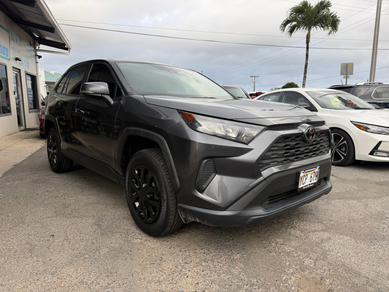 Toyota RAV4 LE 2022