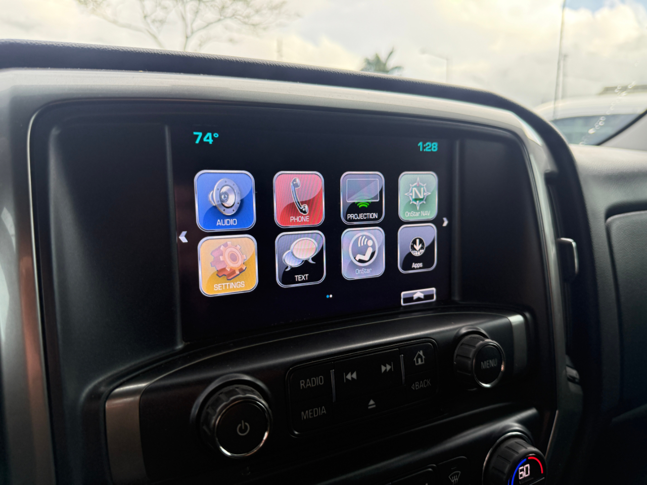 Chevrolet Silverado 1500 LT Z71 Crew Cab 4WD 2017