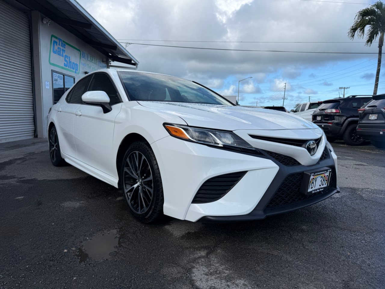Toyota Camry SE 2018