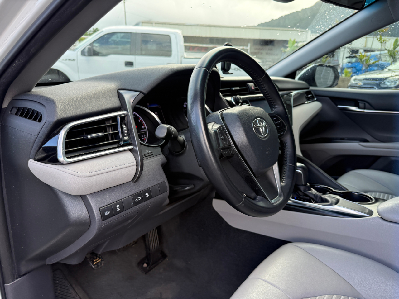 Toyota Camry SE 2018