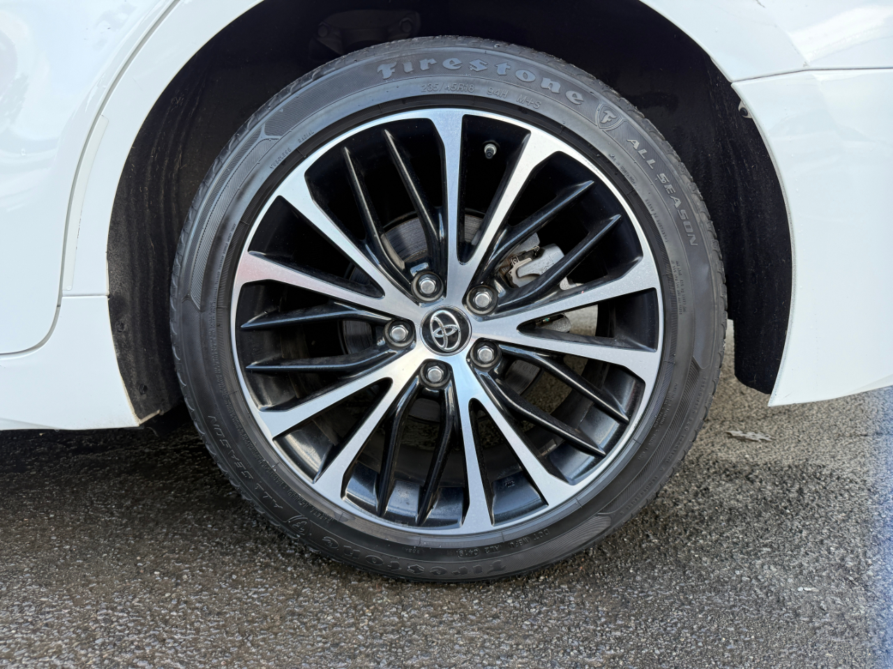 Toyota Camry SE 2018