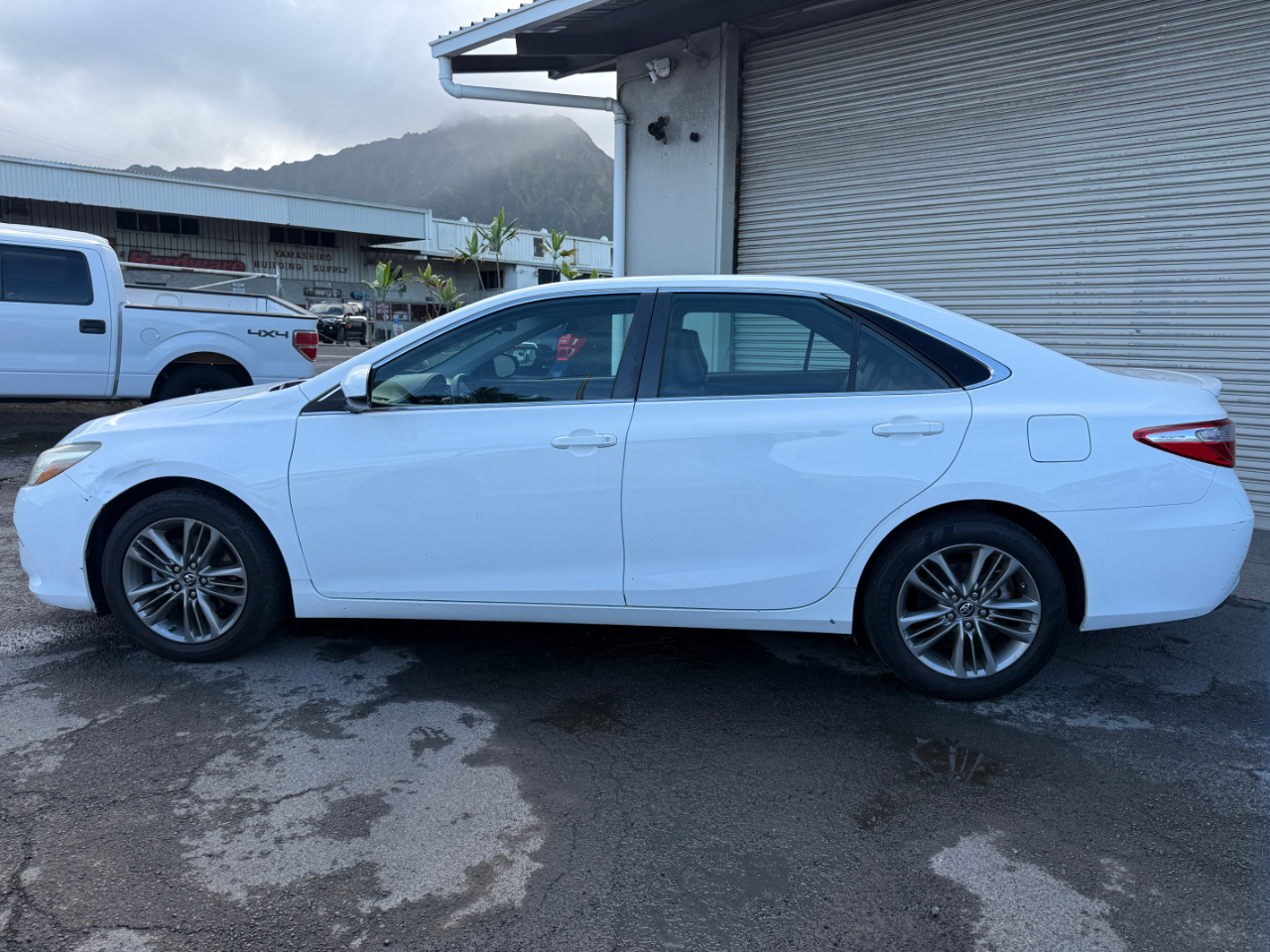 Toyota Camry SE 2016