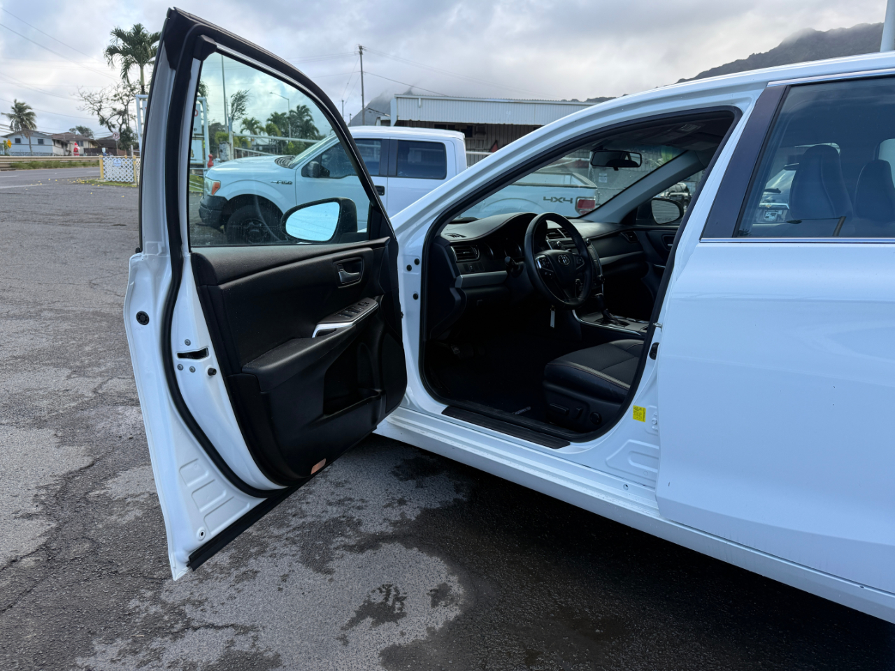 Toyota Camry SE 2016