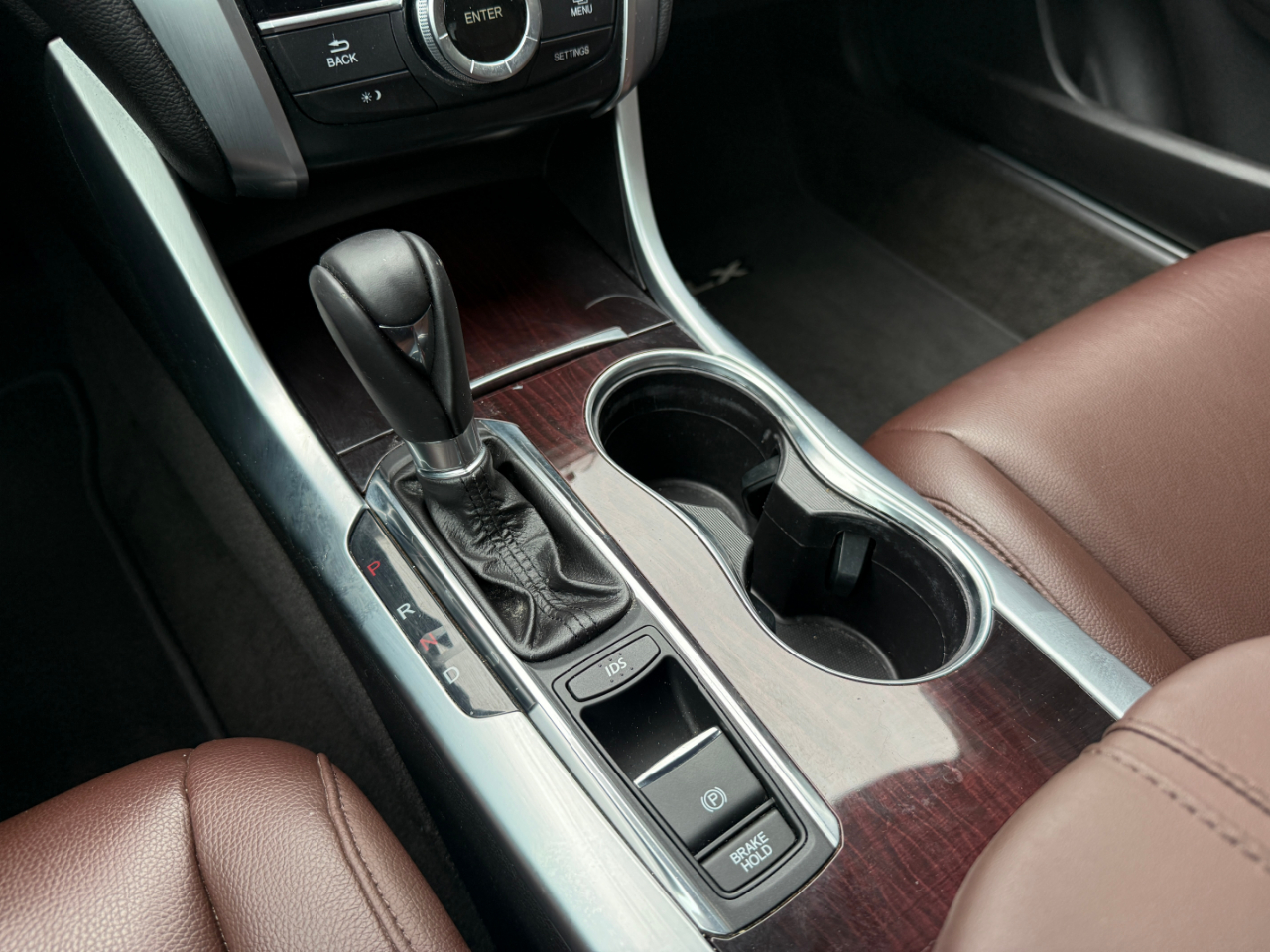 Acura TLX 8-Spd DCT 2015