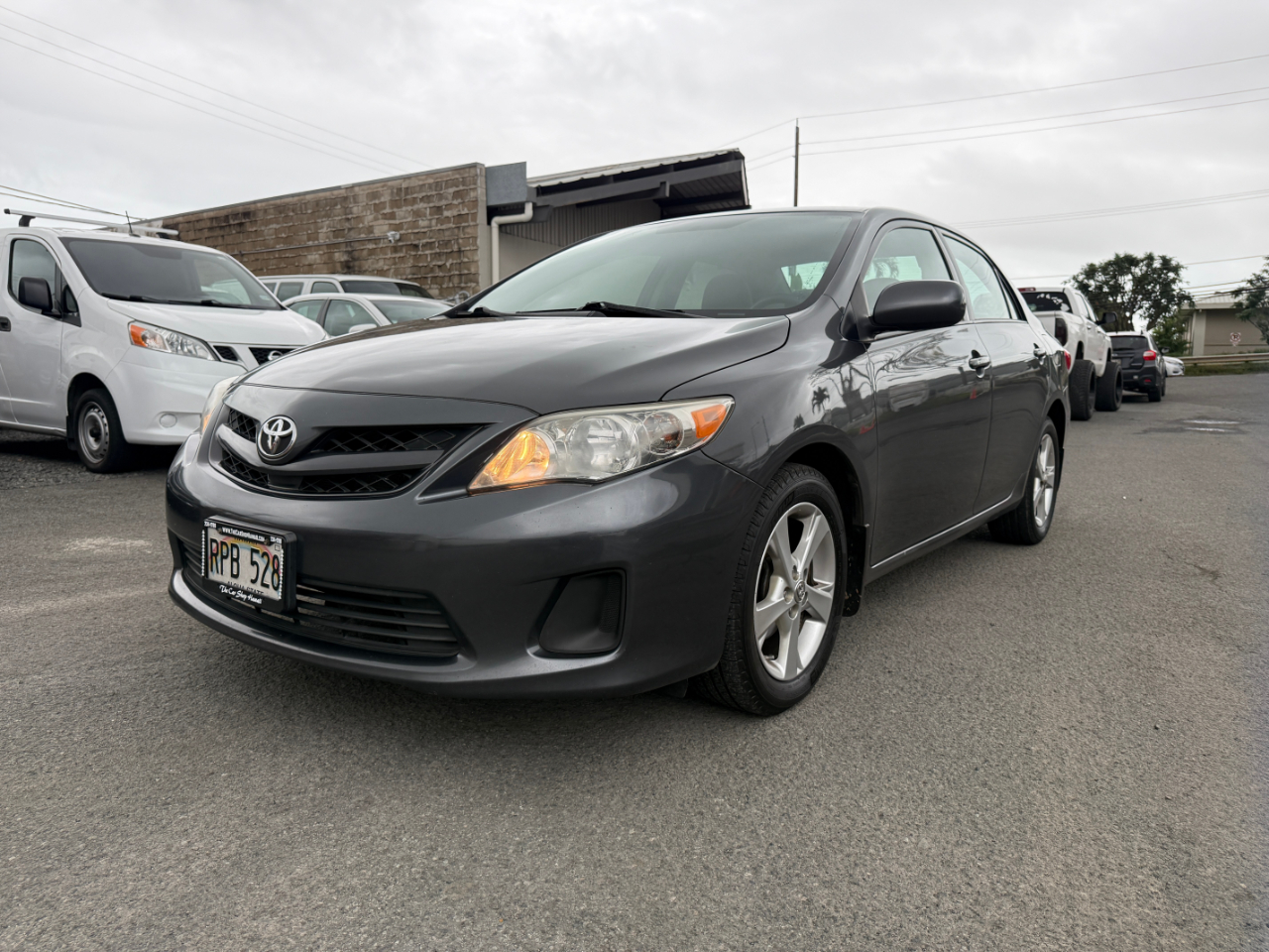 Toyota Corolla LE 2011