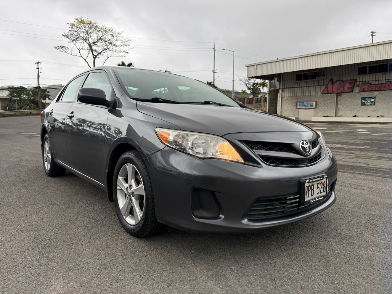 Toyota Corolla LE 2011