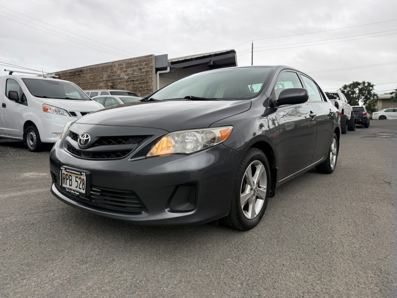 Toyota Corolla LE 2011