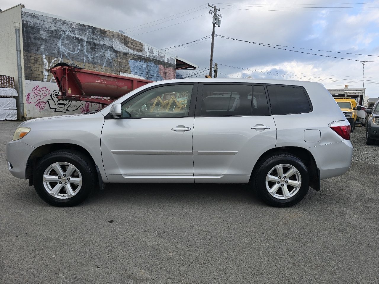 Toyota Highlander Base 2WD 2008