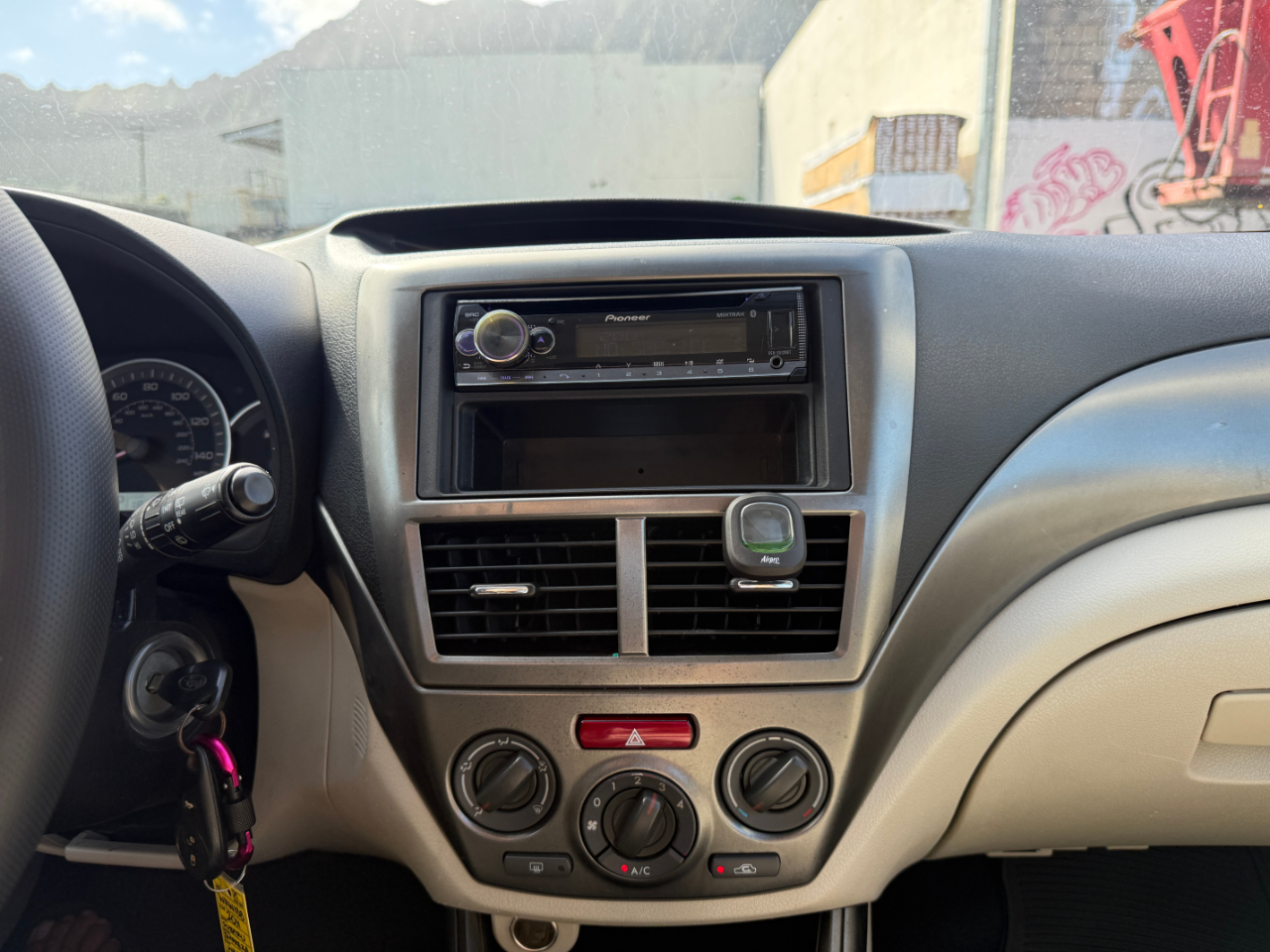 Subaru Impreza Outback Sport 2011