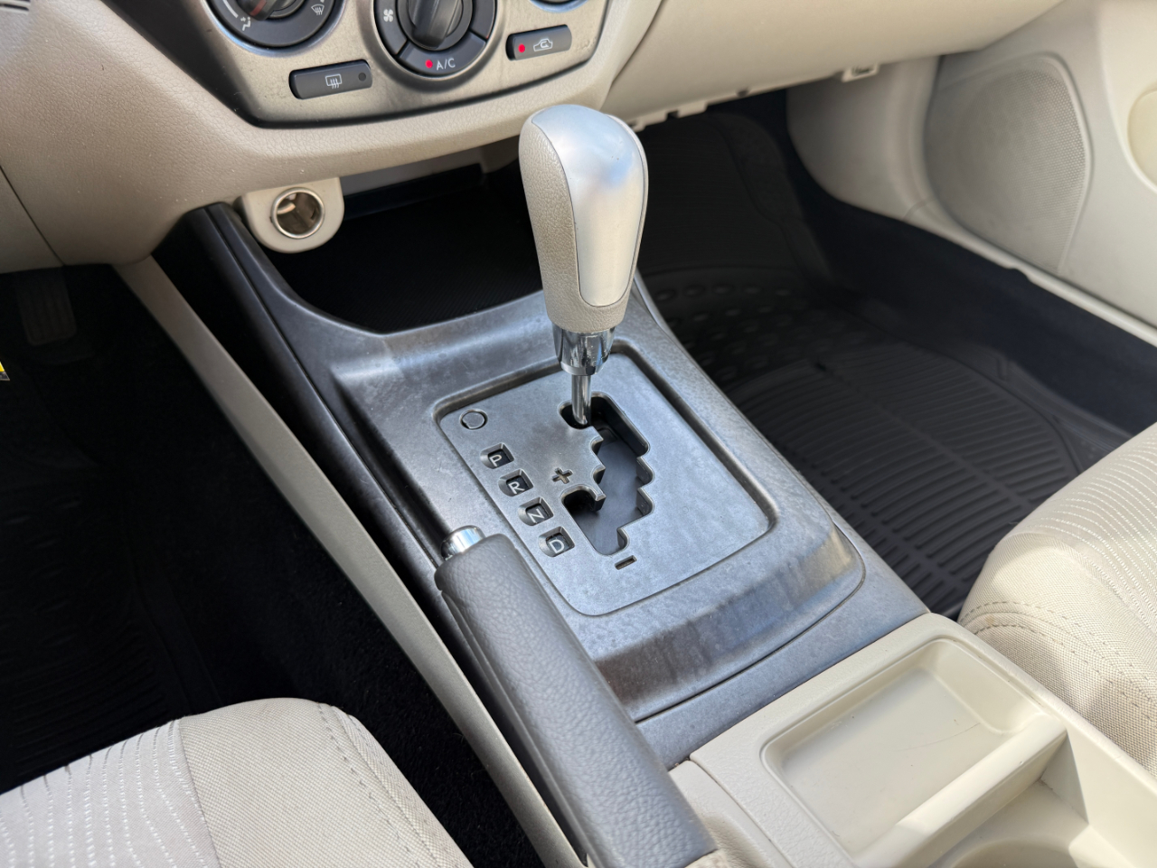 Subaru Impreza Outback Sport 2011