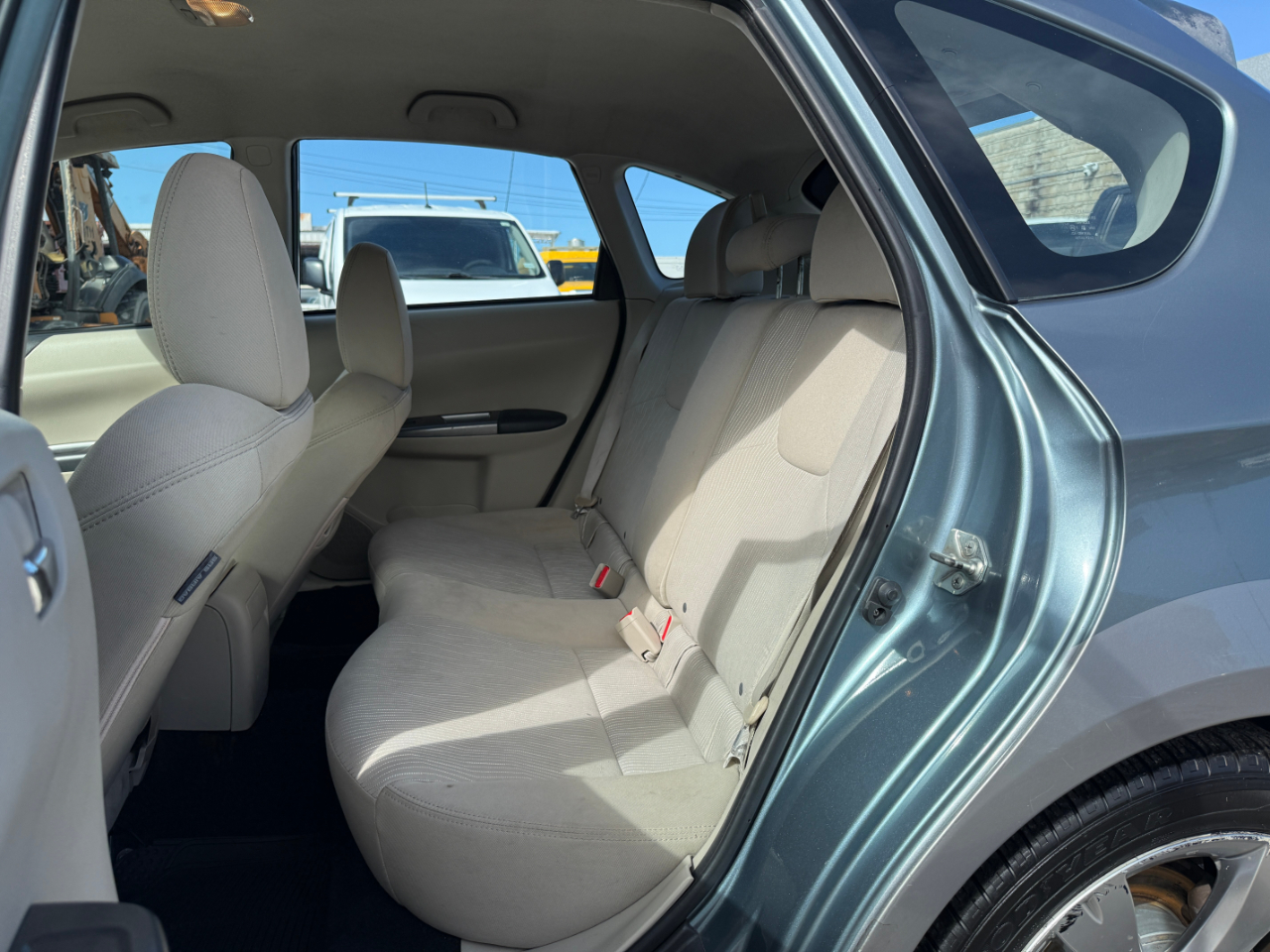 Subaru Impreza Outback Sport 2011