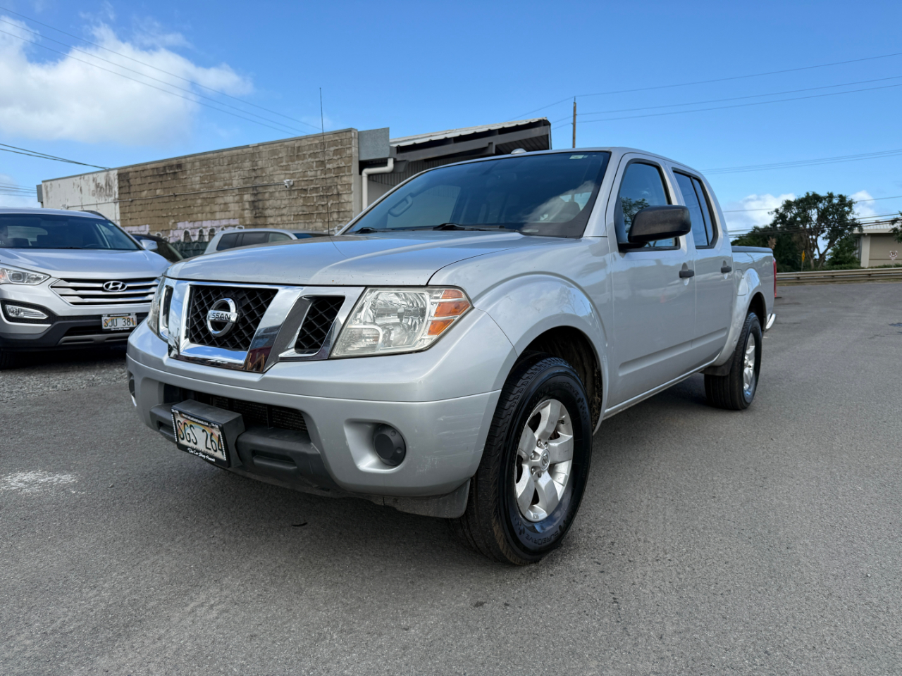 Nissan Frontier SV Crew Cab V6 2013