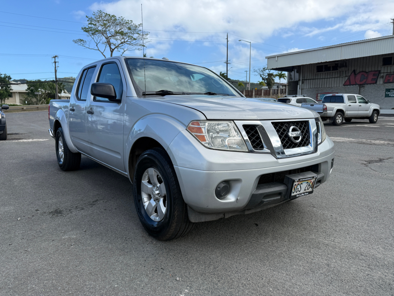 Nissan Frontier SV Crew Cab V6 2013