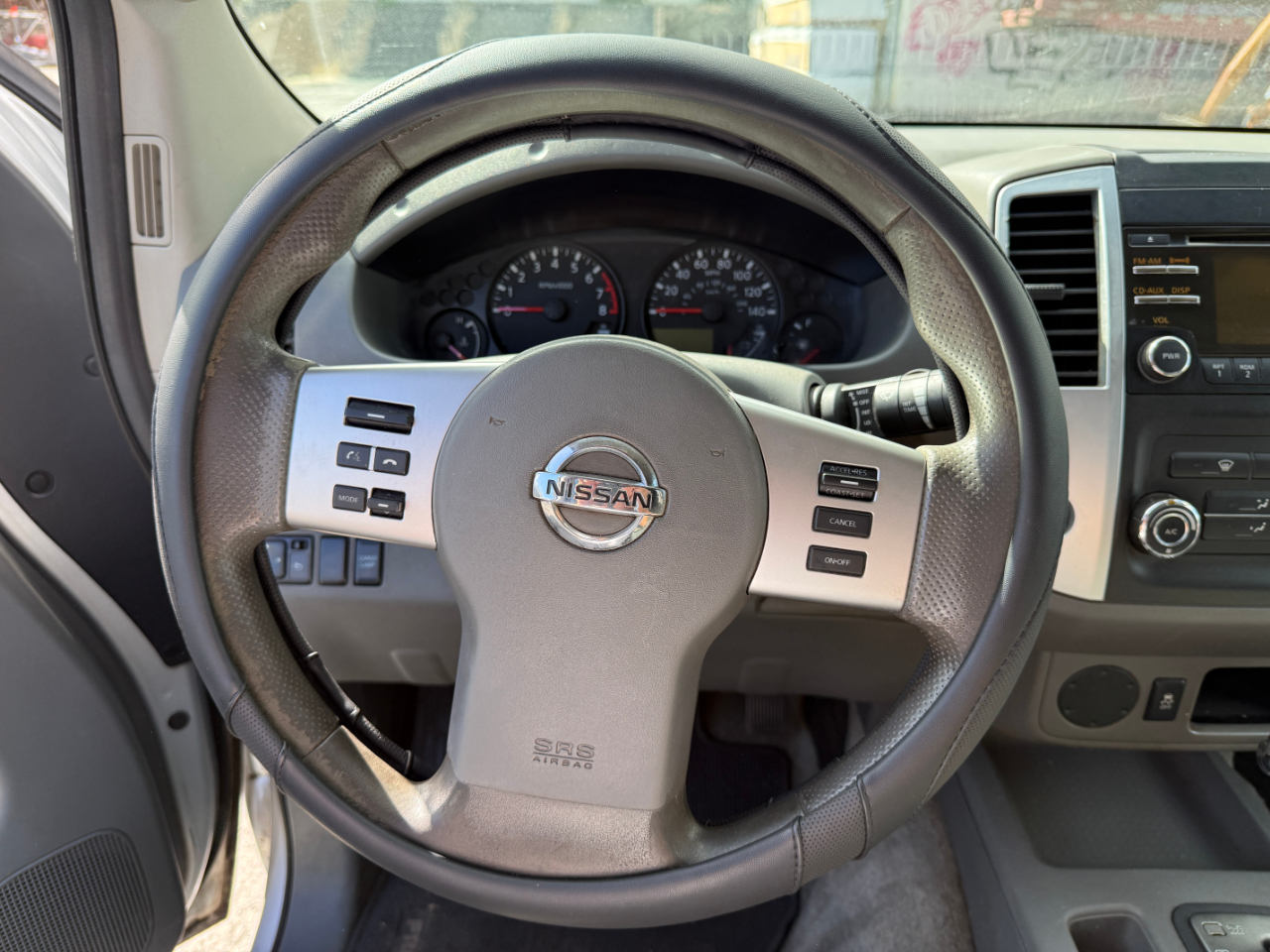 Nissan Frontier SV Crew Cab V6 2013