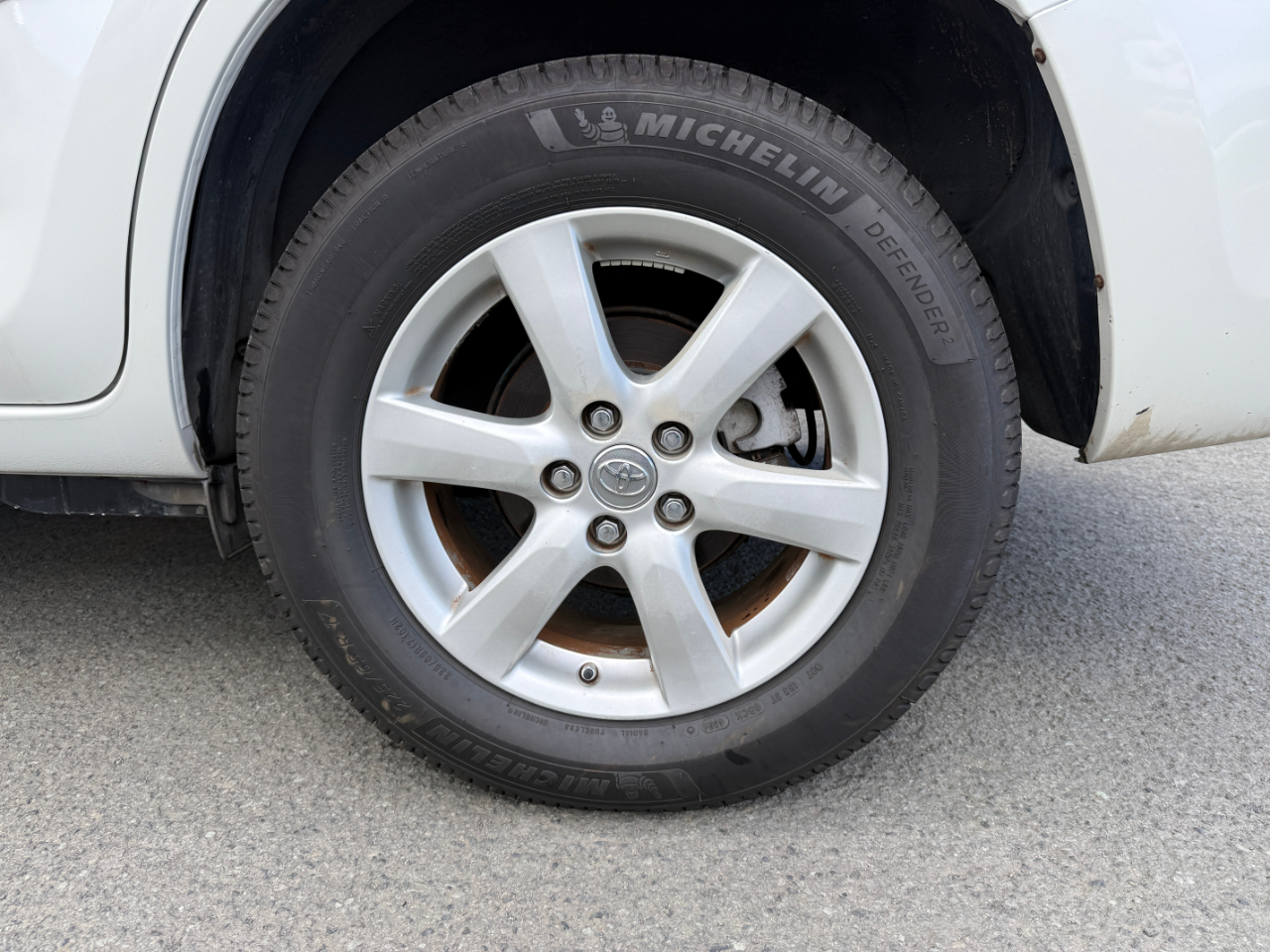 Toyota RAV4 Limited I4 2WD 2008