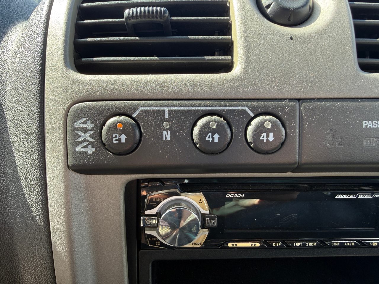 GMC Canyon SLE1 Crew Cab 4WD 2006