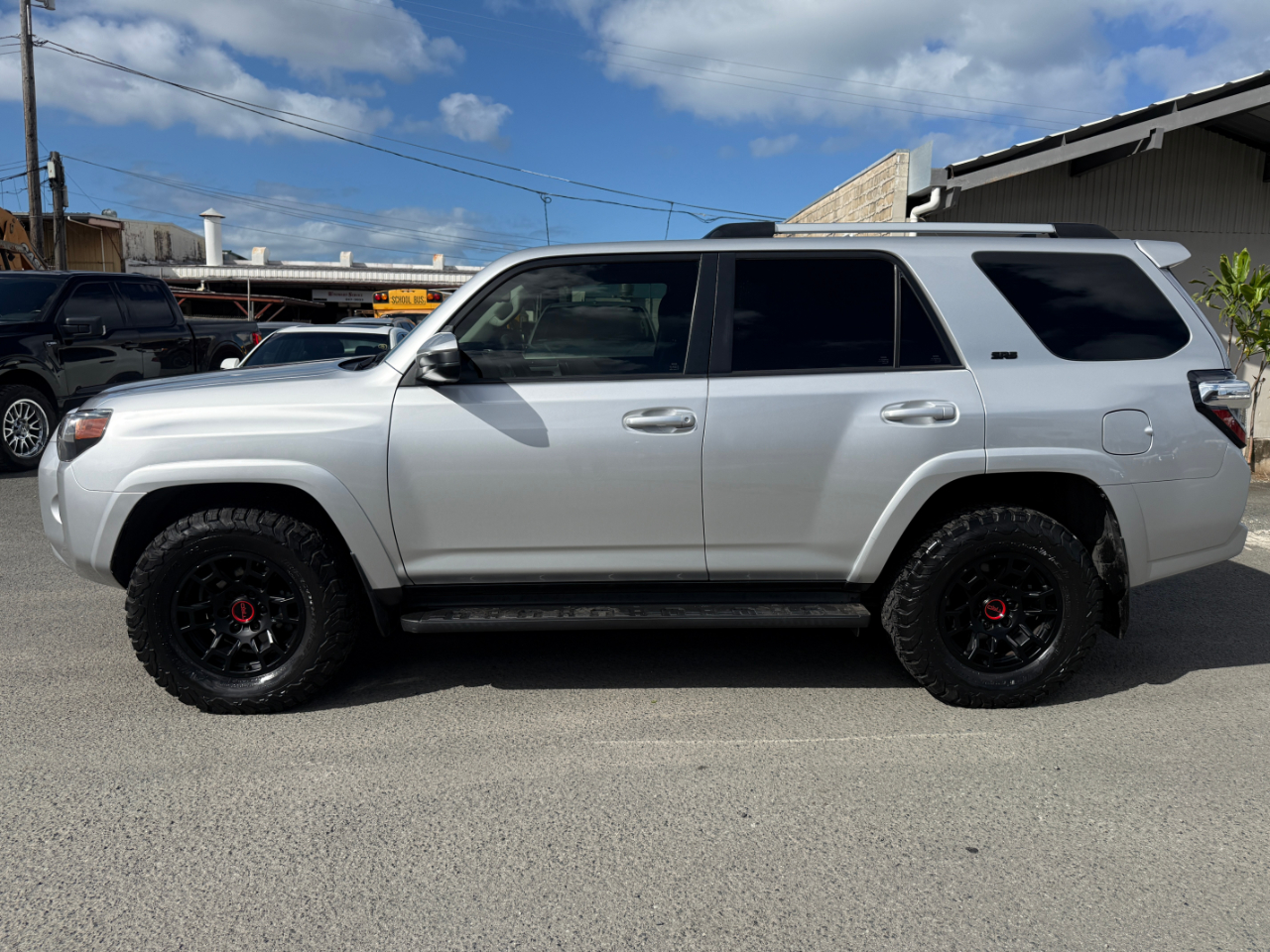 Toyota 4Runner SR5 4WD 2022