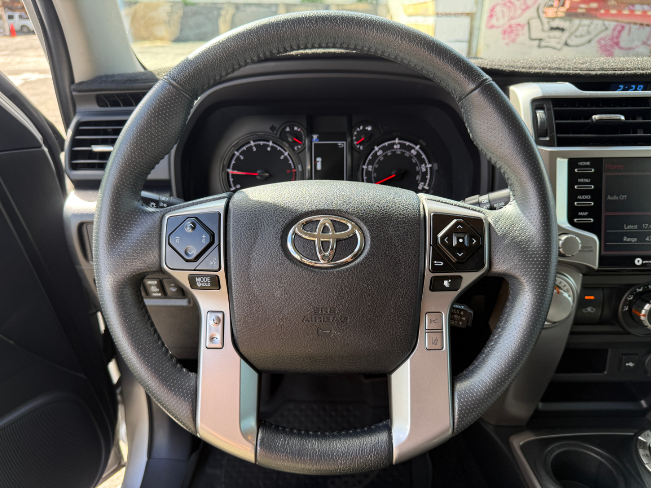 Toyota 4Runner SR5 4WD 2022