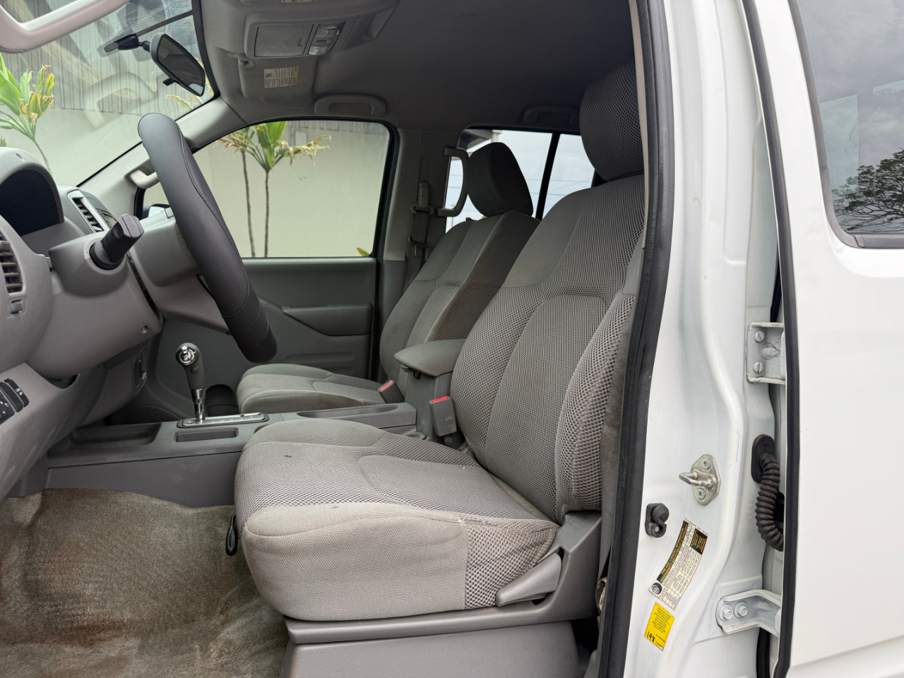 Nissan Frontier S Crew Cab 5AT 2WD 2016