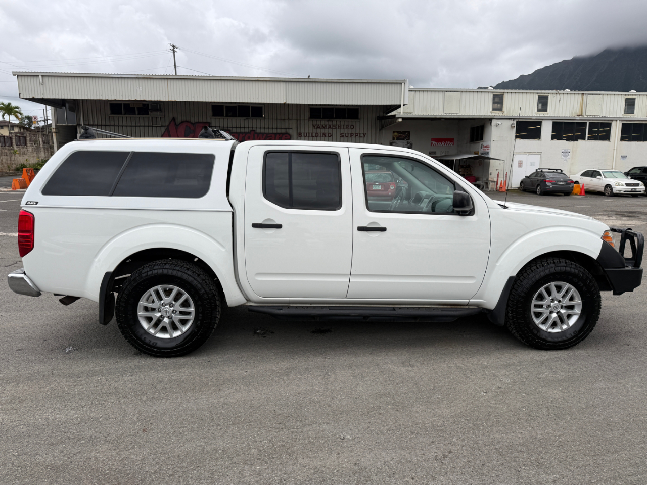 Nissan Frontier SL Crew Cab 5AT 4WD 2019