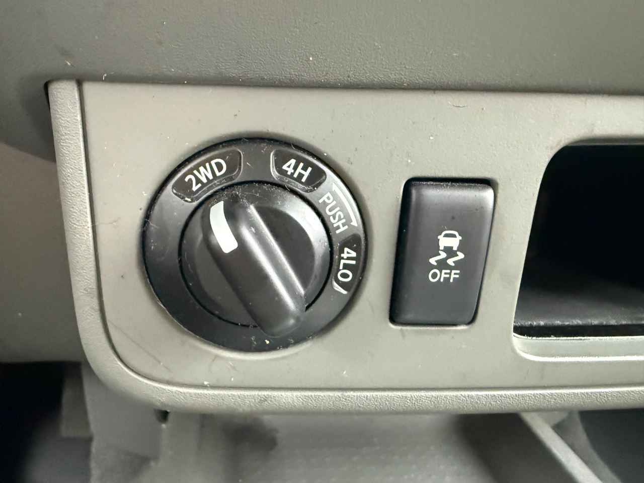 Nissan Frontier SL Crew Cab 5AT 4WD 2019