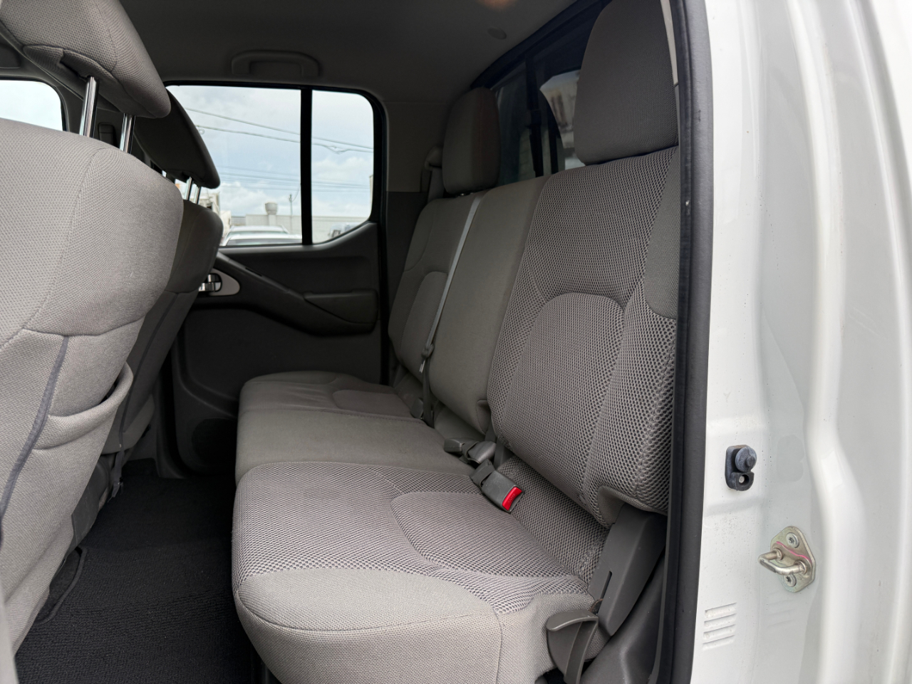 Nissan Frontier SL Crew Cab 5AT 4WD 2019