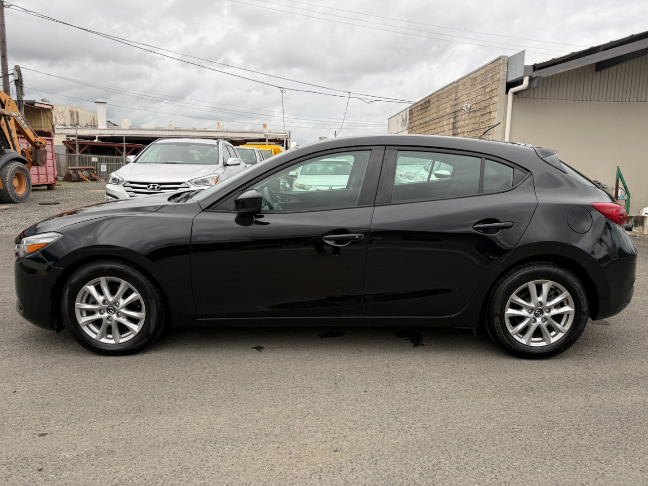 Mazda MAZDA3 i Sport AT 5-Door 2017