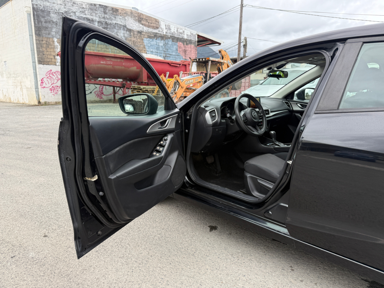 Mazda MAZDA3 i Sport AT 5-Door 2017