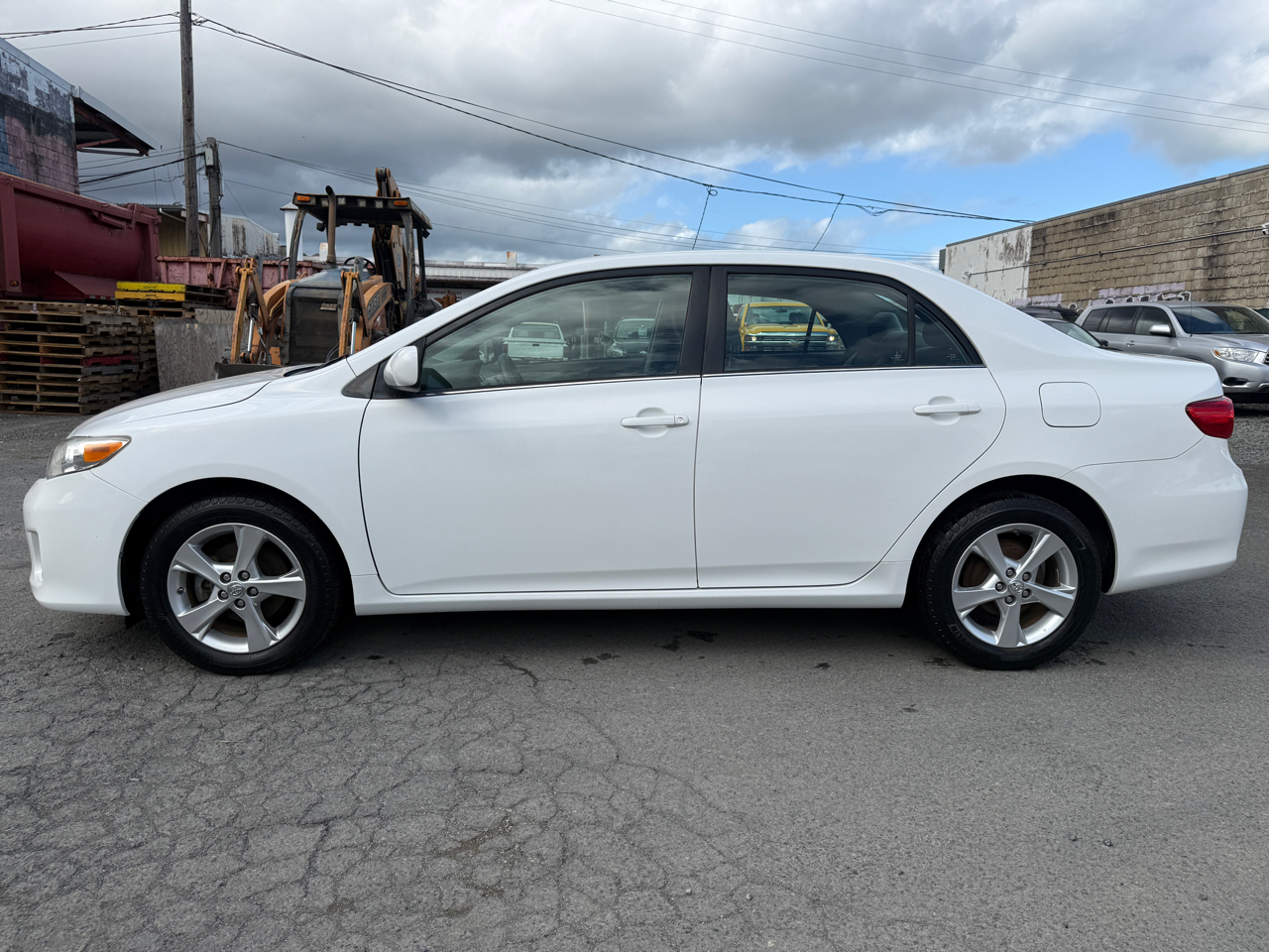 Toyota Corolla LE 2013