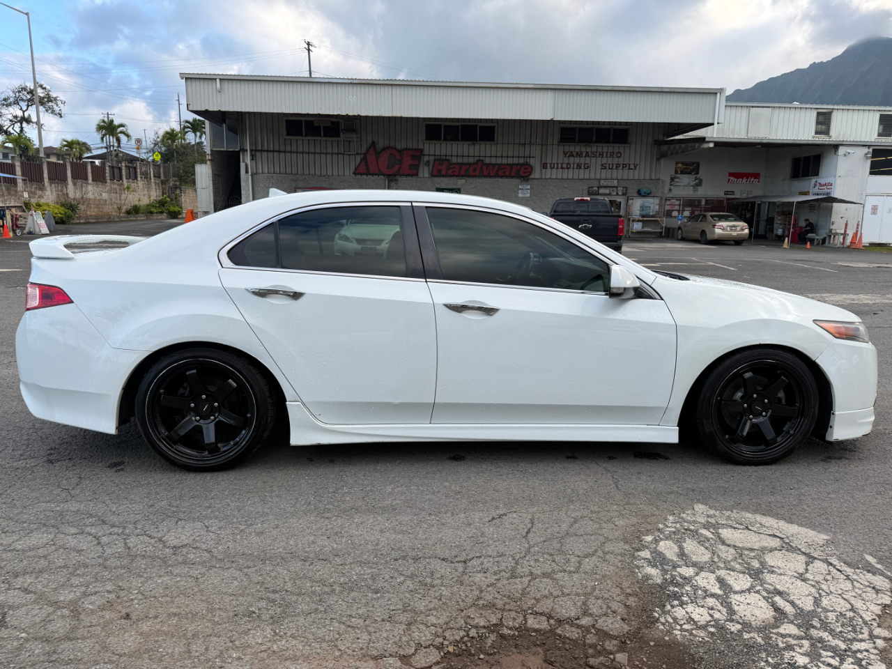 Acura TSX 6-Speed MT Special Edition 2012