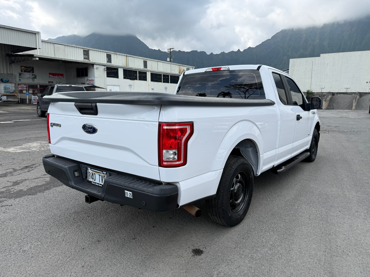 Ford F-150 XL SuperCab 6.5-ft. Bed 2WD 2015