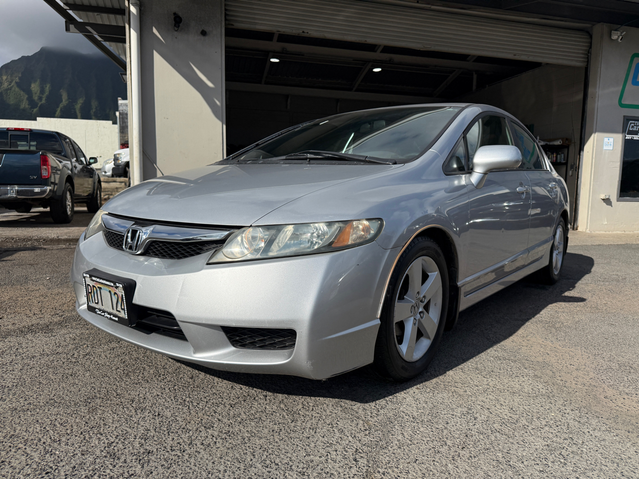 Honda Civic LX-S Sedan 5-Speed AT 2010