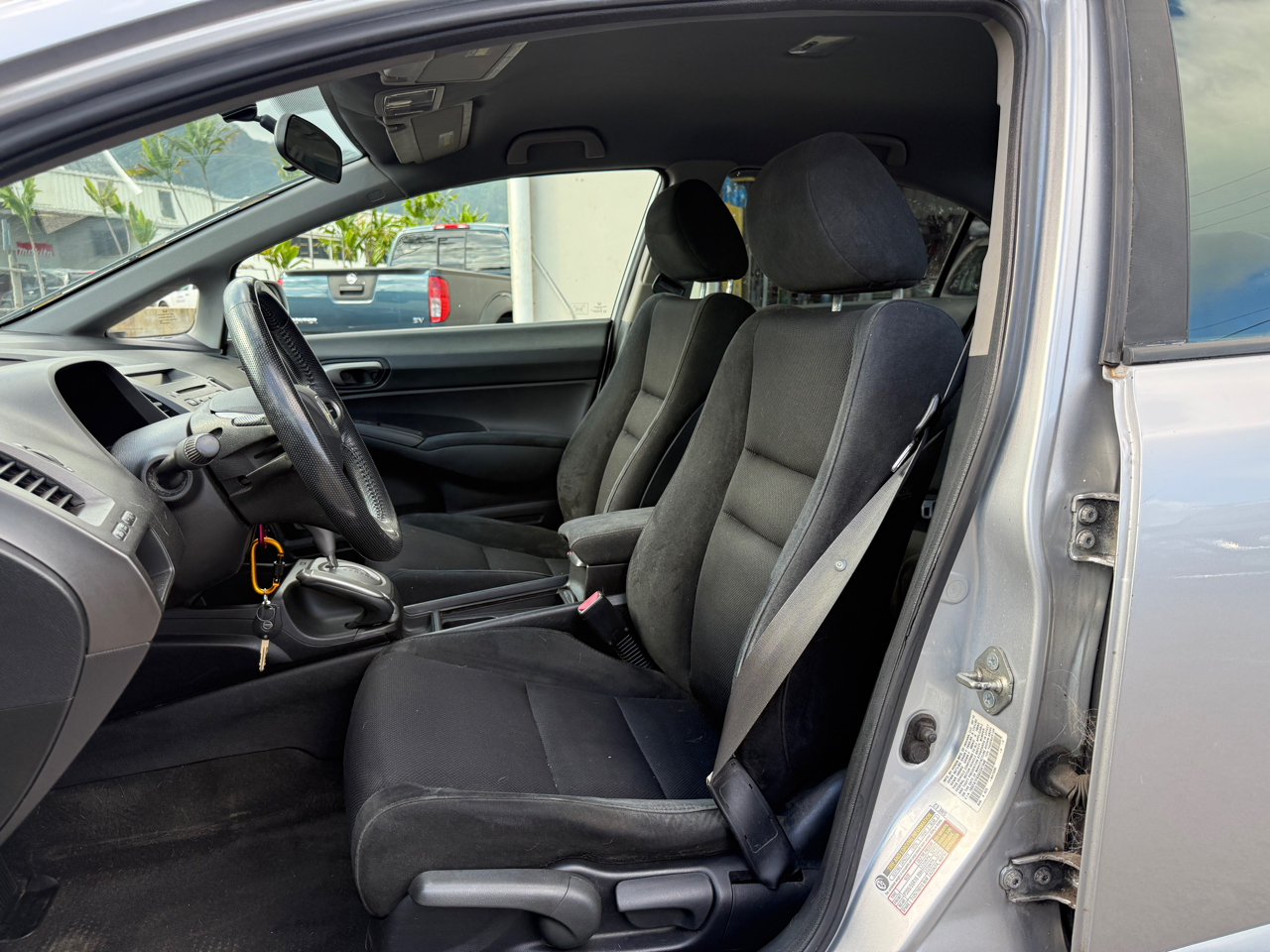 Honda Civic LX-S Sedan 5-Speed AT 2010