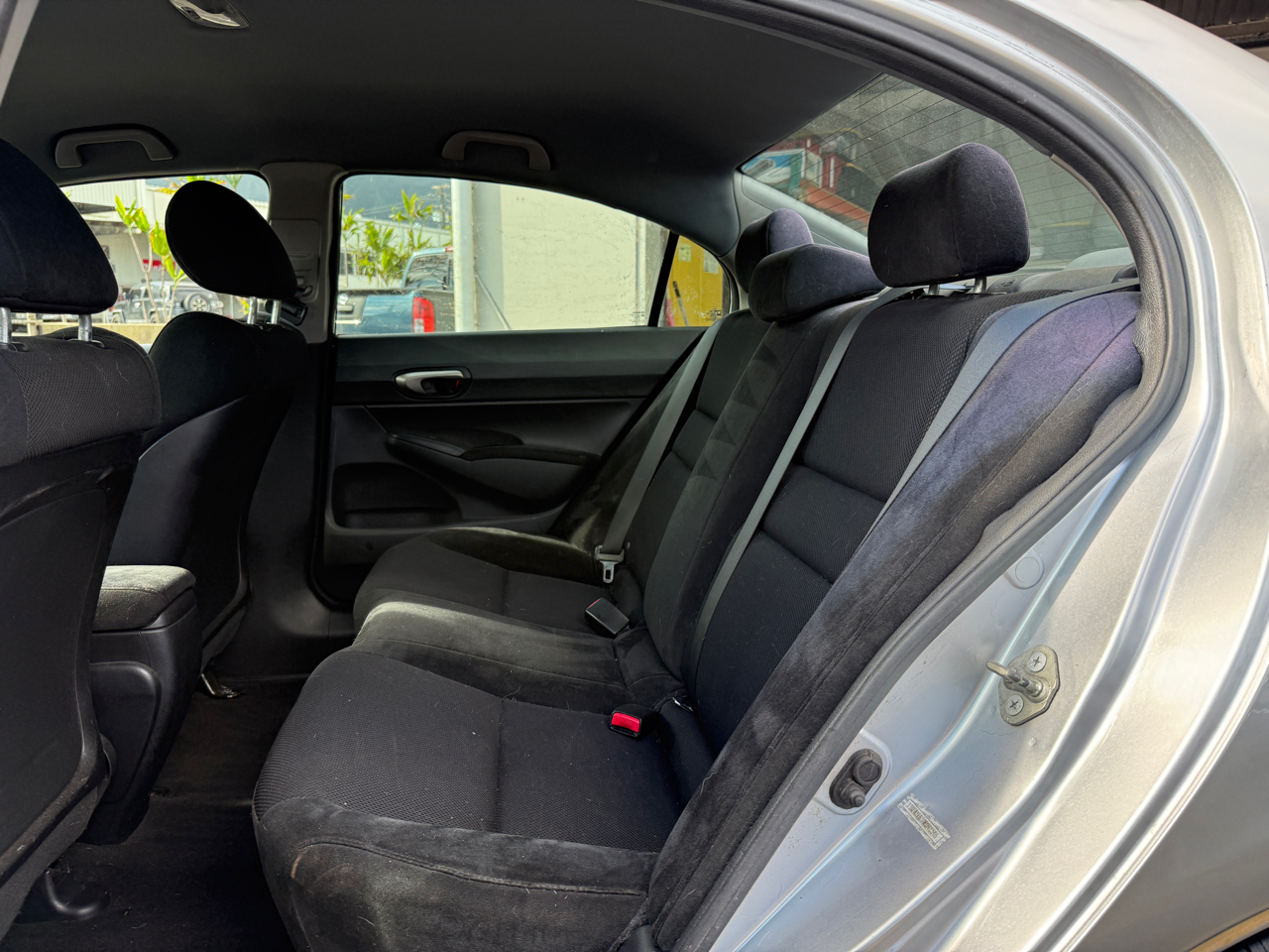 Honda Civic LX-S Sedan 5-Speed AT 2010