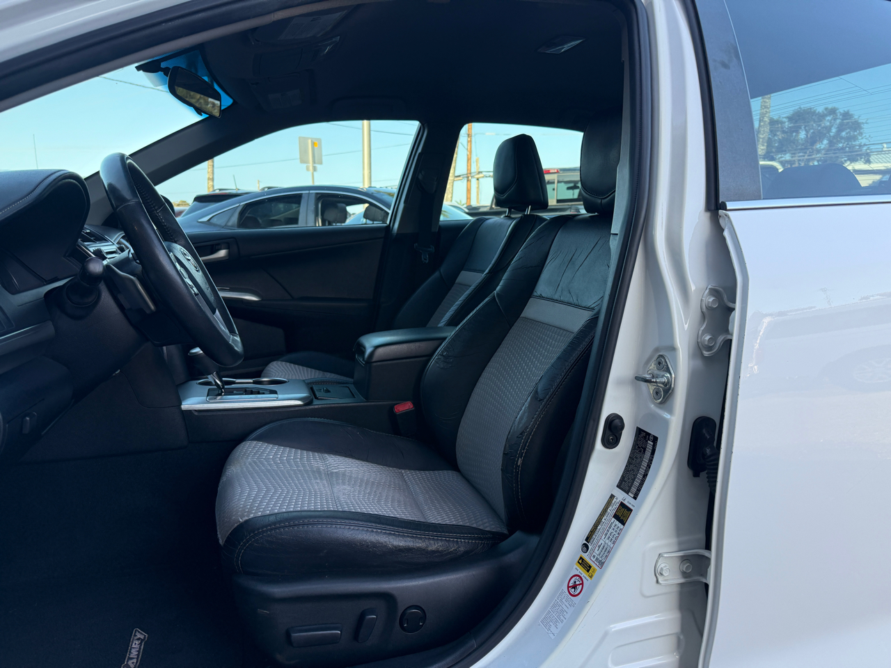 Toyota Camry SE 2012