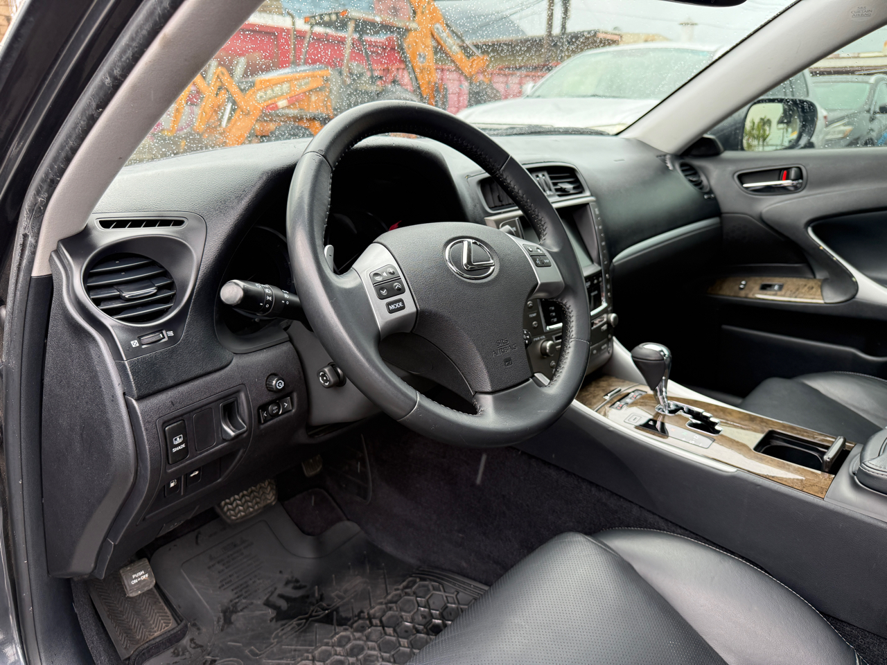 Lexus IS 250 RWD 2011